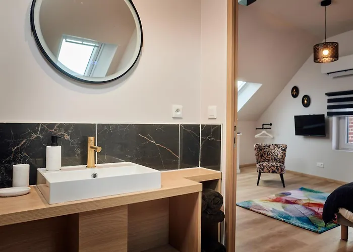 Le Clos 1899 Le Vaudreuil